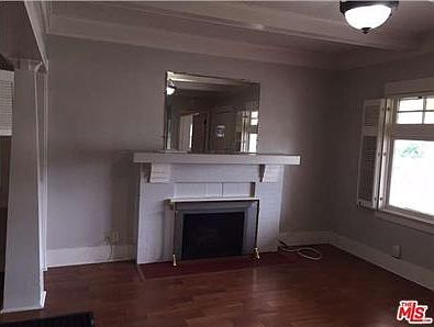 3rd image of 4700 Cimarron St