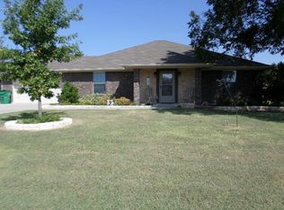 1306 Irving St, Bowie, TX 76230