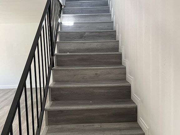 4th image of 45 W Louise St #47