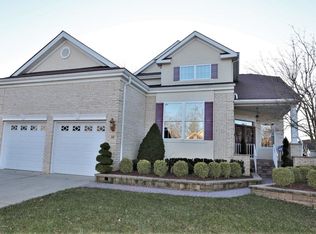 38 Cypress Point Ln, Jackson, NJ 08527