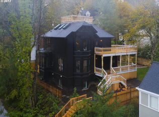 2521 SW 18th Ave, Portland, OR 97201