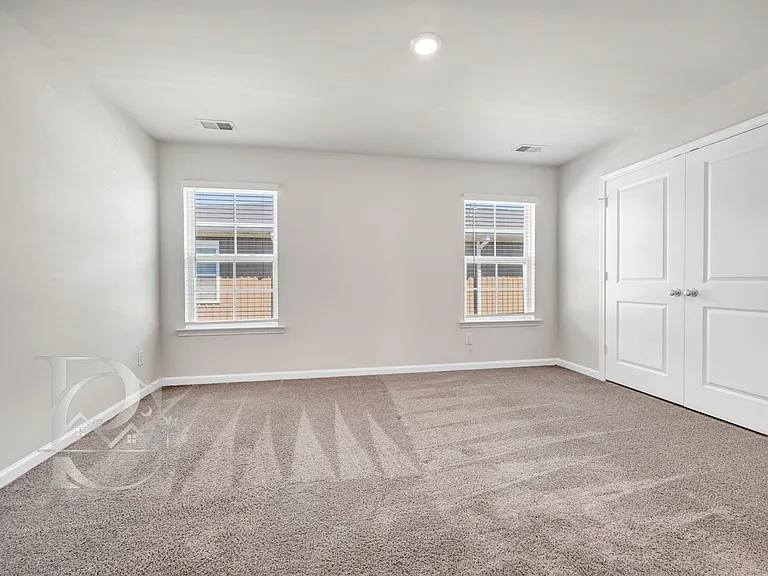 315 High Grove Way — Photo 18