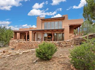 36 Bobcat Trl, Santa Fe, NM 87505