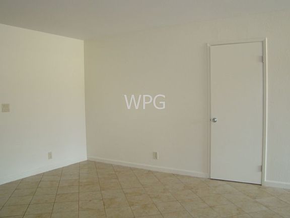 3rd image of 1830 Joan Way APT 7