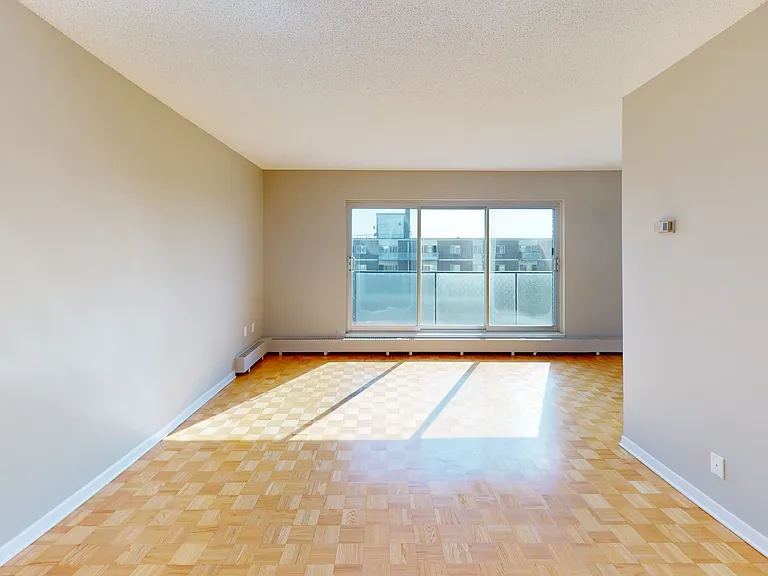 810 Canterbury Ave — Photo 47