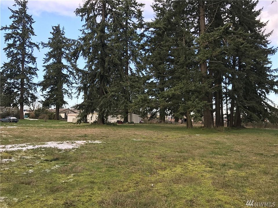 2nd image of 5315 180th St E