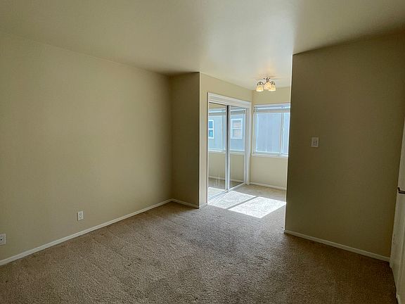 5th image of 455 Esplanade Ave #6