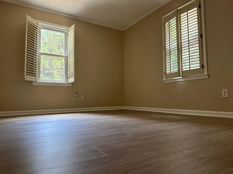 2583 Parker Trl — Photo 24