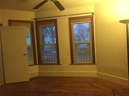 2nd image of 3 Elbow St
