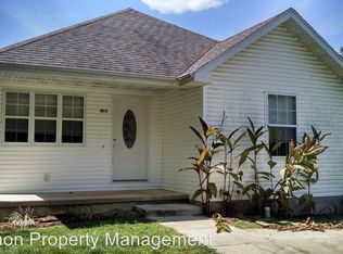 411 Railroad Ave, Lebanon, MO 65536