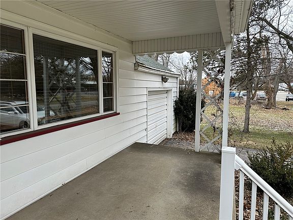 2nd image of 70 Greenwood Dr