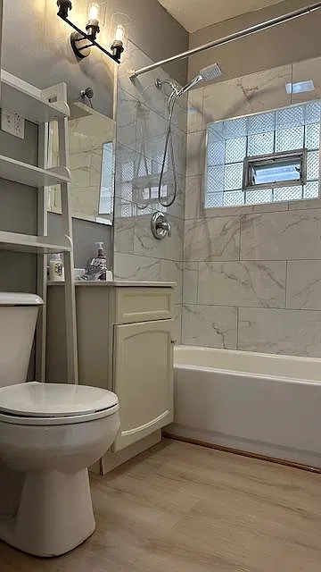 5725 W Addison St - 1F — Photo 2