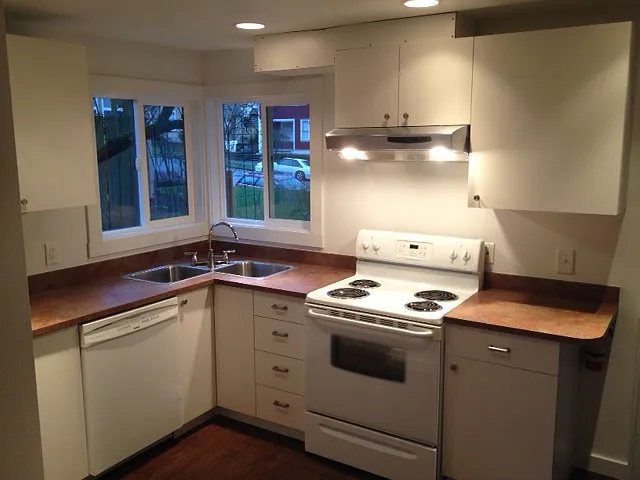 201 W Lawrence St #B — Photo 7