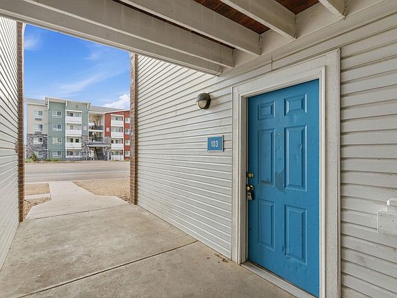 3rd image of 2820 17th Ave #103