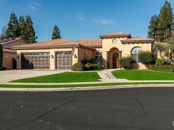 2nd image of 9908 Skiles Dr