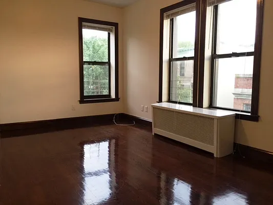 Rented by Corcoran | media 25