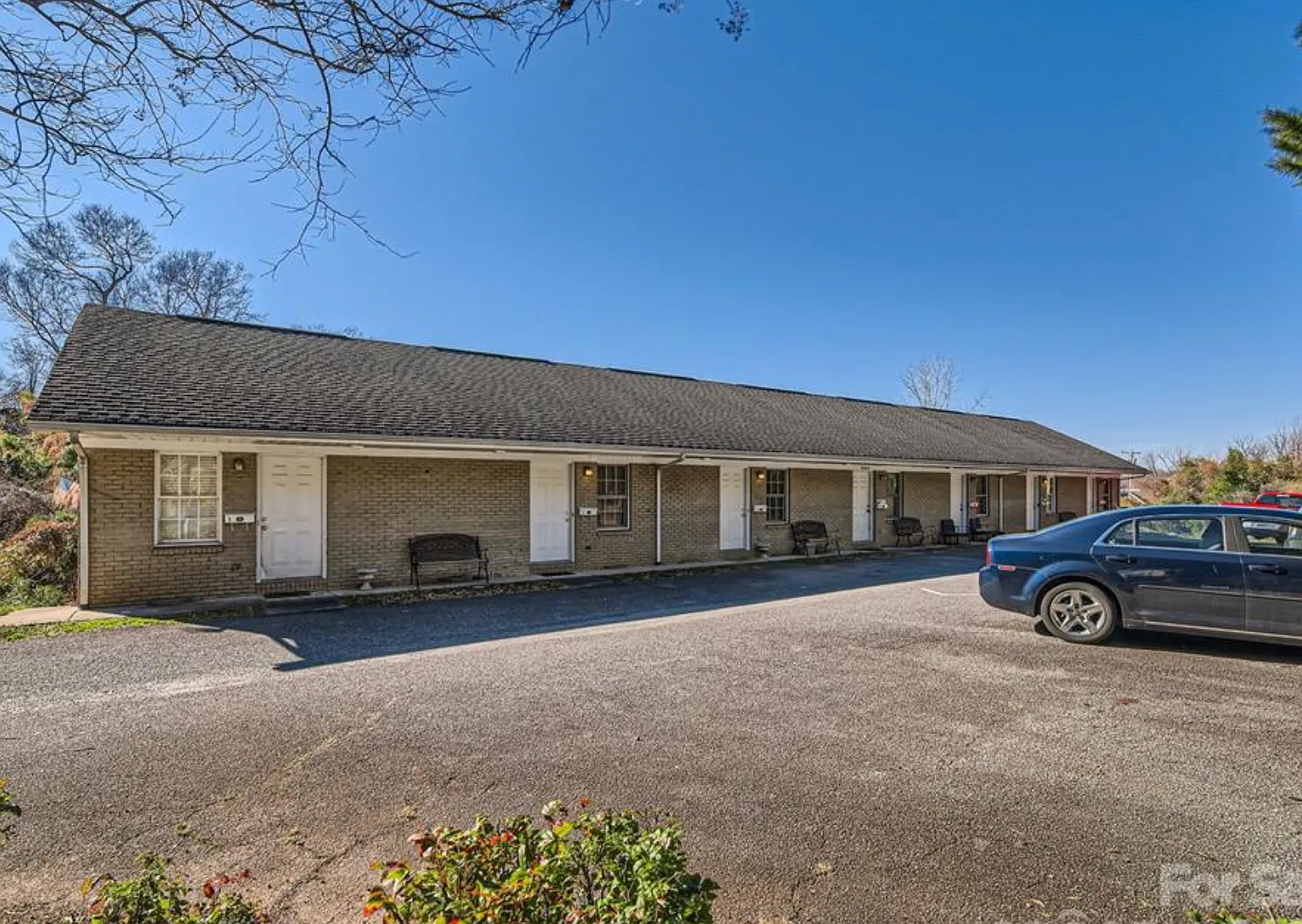 1 bed, 642 sqft, $1,000 — Photo 1
