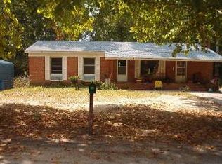 18 Henderson St, Bath, SC 29816