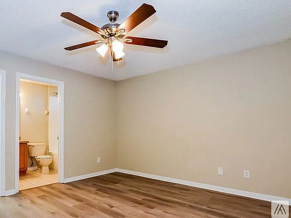 5th image of 2997 Fifer Dr #4