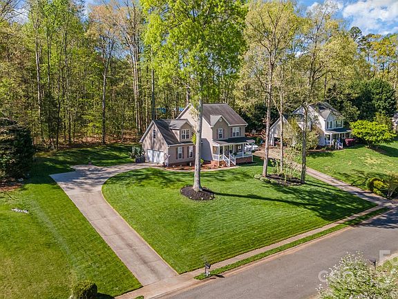 4th image of 111 Lawson Ct