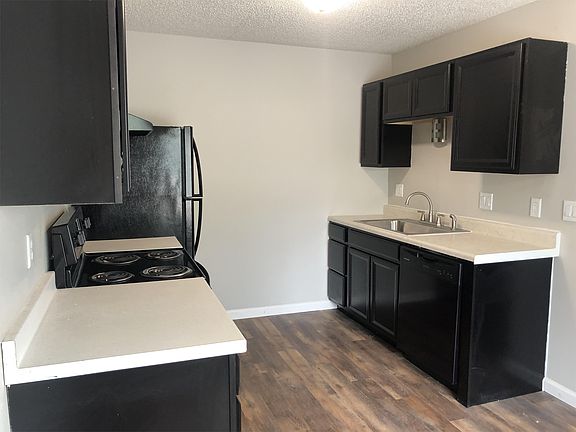 3rd image of 963 Gordon Smith Blvd APT 7