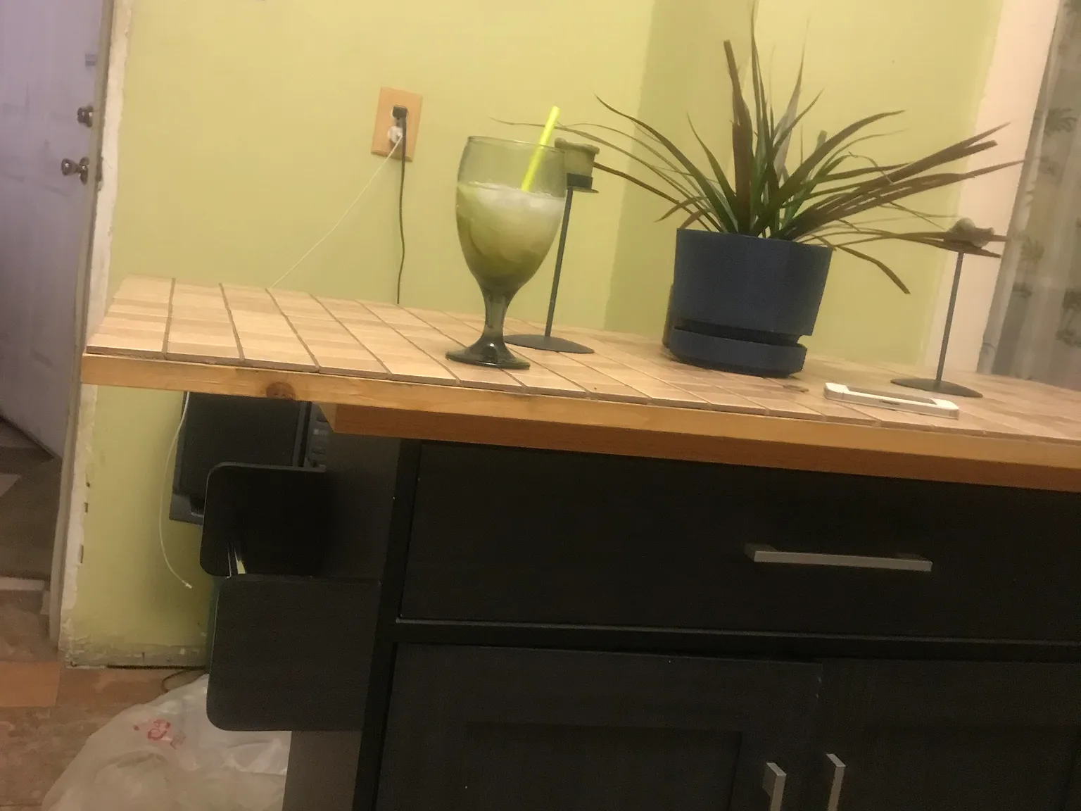 4 bed, 2000 sqft, $800 — Photo 3
