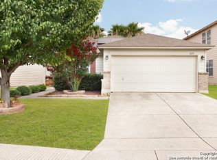 1215 Range Fld, San Antonio, TX 78245