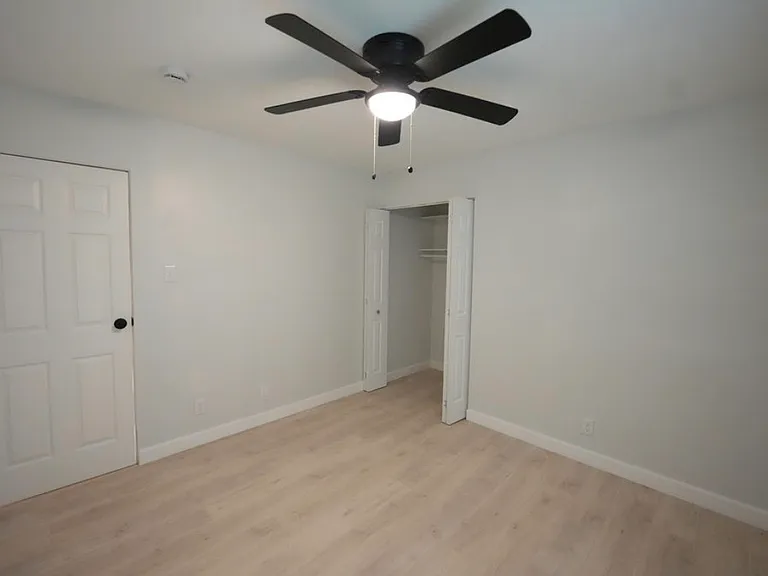 647 Bismark Ave — Photo 10