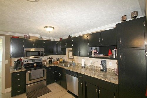 4th image of 410 Pony Dr