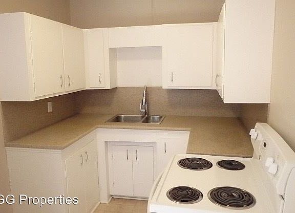5th image of 135 Harvard Ave E APT 405