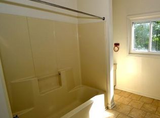 27 S 45th St, Philadelphia, PA 19104