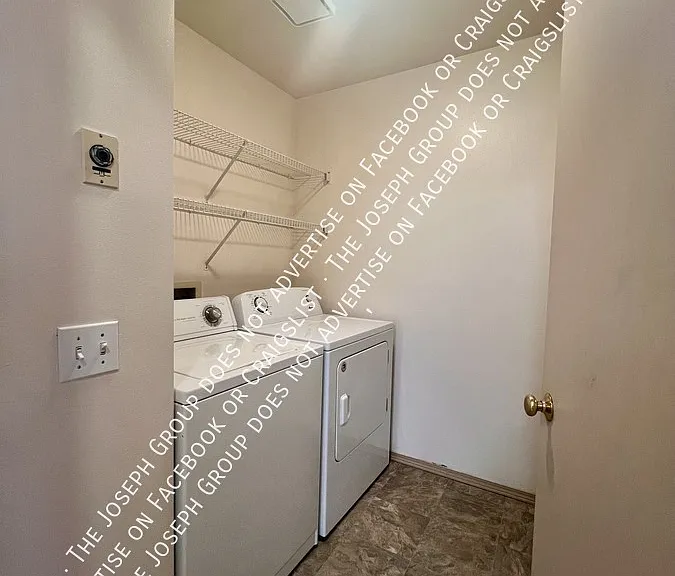 3356 Northwest Ave #201 — Photo 8