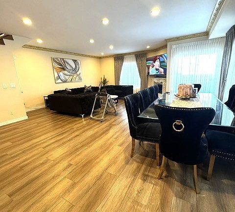 5th image of 6828 Laurel Canyon Blvd Unit 211