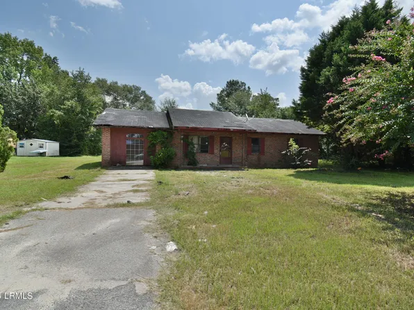 155 Bowers St, Estill, SC 29918