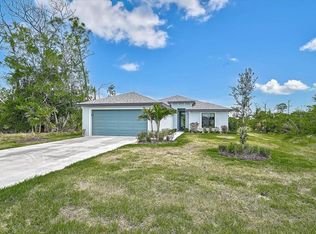112 Hercules Dr, Rotonda West, FL 33947