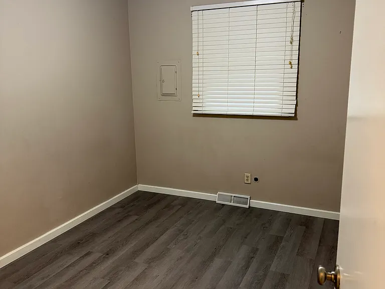 169 Elm Ln #169 — Photo 9