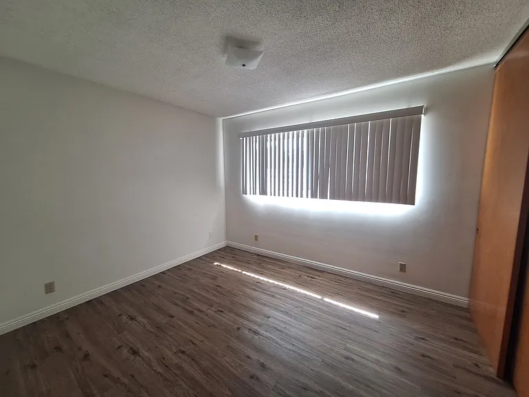 7944 Bright Ave #H — Photo 7