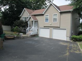 50 Beskin Pl, Beacon, NY 12508