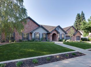 894 Lake Front Dr, Sacramento, CA