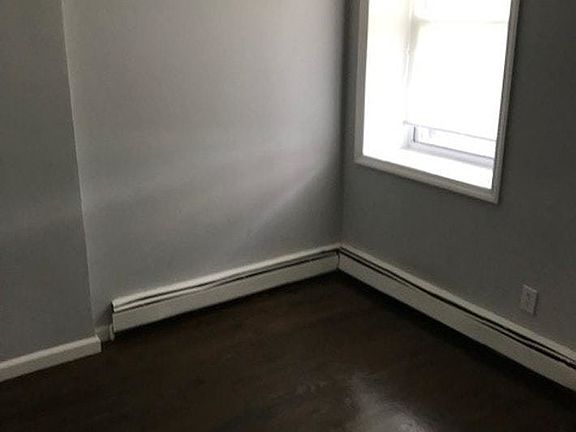 4th image of 536 W 175th St #1