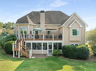 802 Clubhouse Pointe, Woodstock, GA 30188