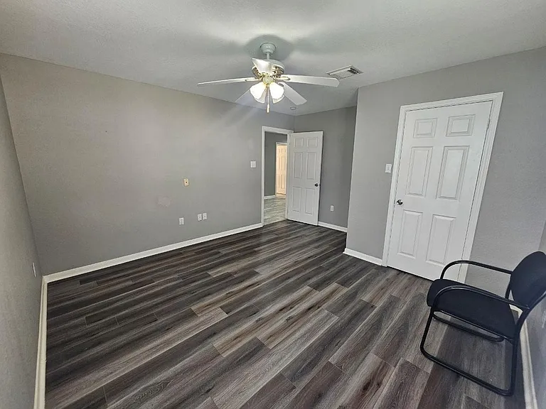 7201 Breen Dr — Photo 11