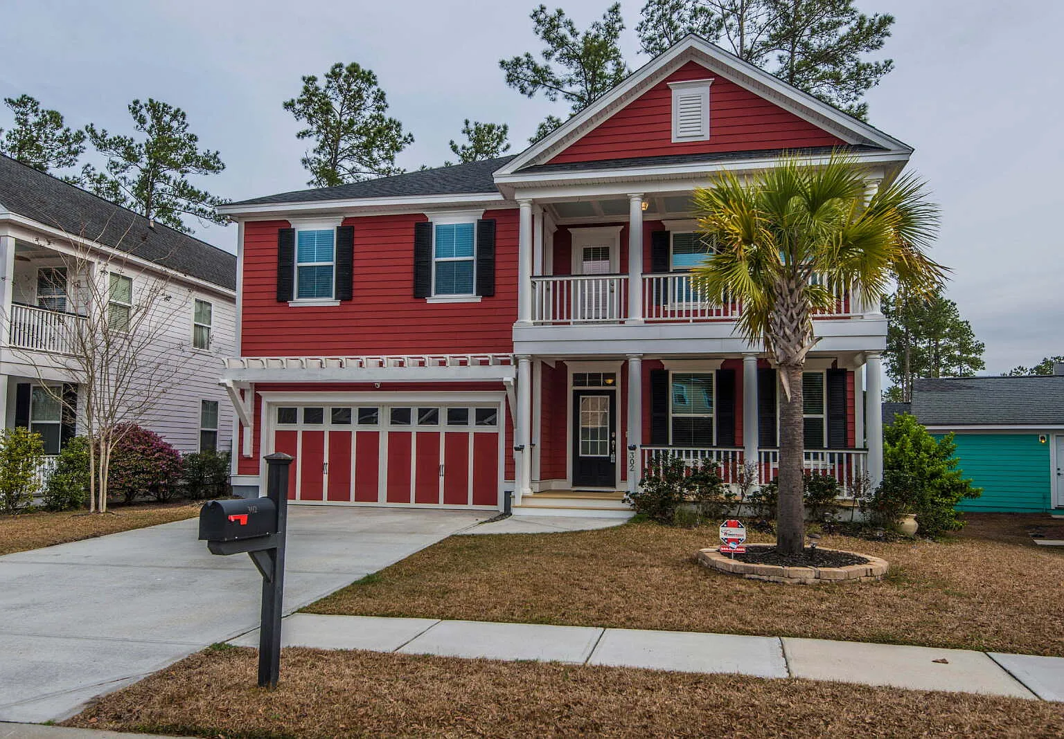 3 bed, 2.5 bath, 2464 sqft, $2,950 — Photo 1