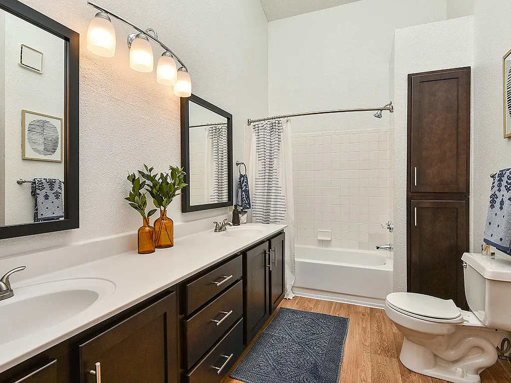 Bass Lake Hills Townhomes — Photo 3