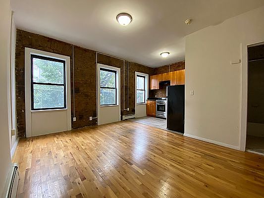 2nd image of 173 E 117th St APT 5