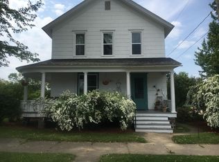 1009 16th St, Menominee, MI 49858