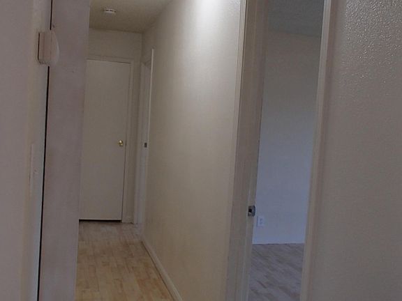 5th image of 521 E Monte Vista Ave APT A