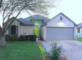 117 Dana Dr, Hutto, TX 78634