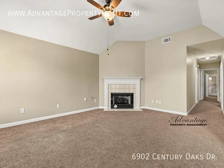 6902 Century Oaks Dr — Photo 6