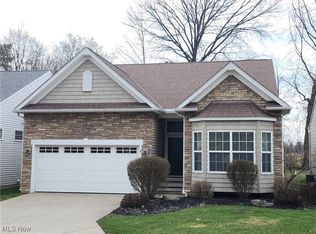 9871 Country Scene Ln, Mentor, OH 44060